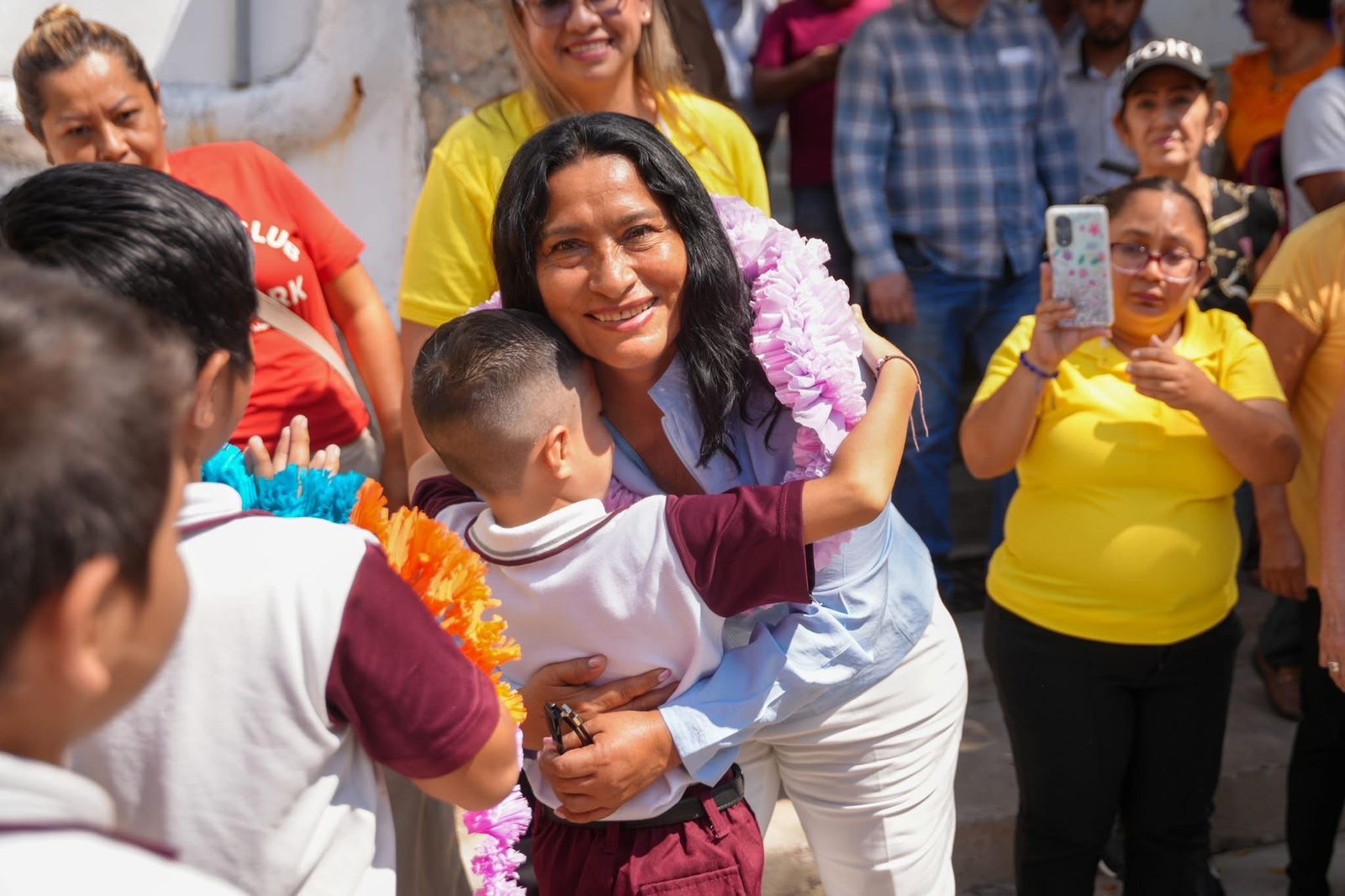 “Obras educativas consolidan el futuro de la niñez acapulqueña”, afirma Abelina López