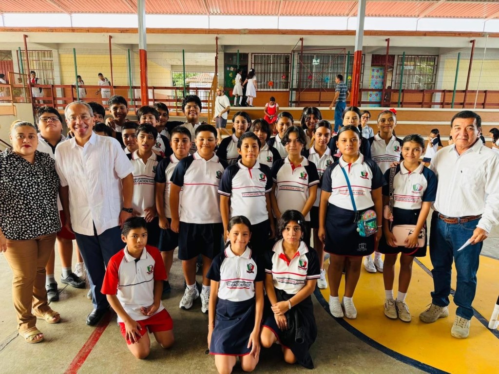 Fortalecen valores y apoyo educativo en la Primaria Juan R. Escudero de&nbsp;Acapulco