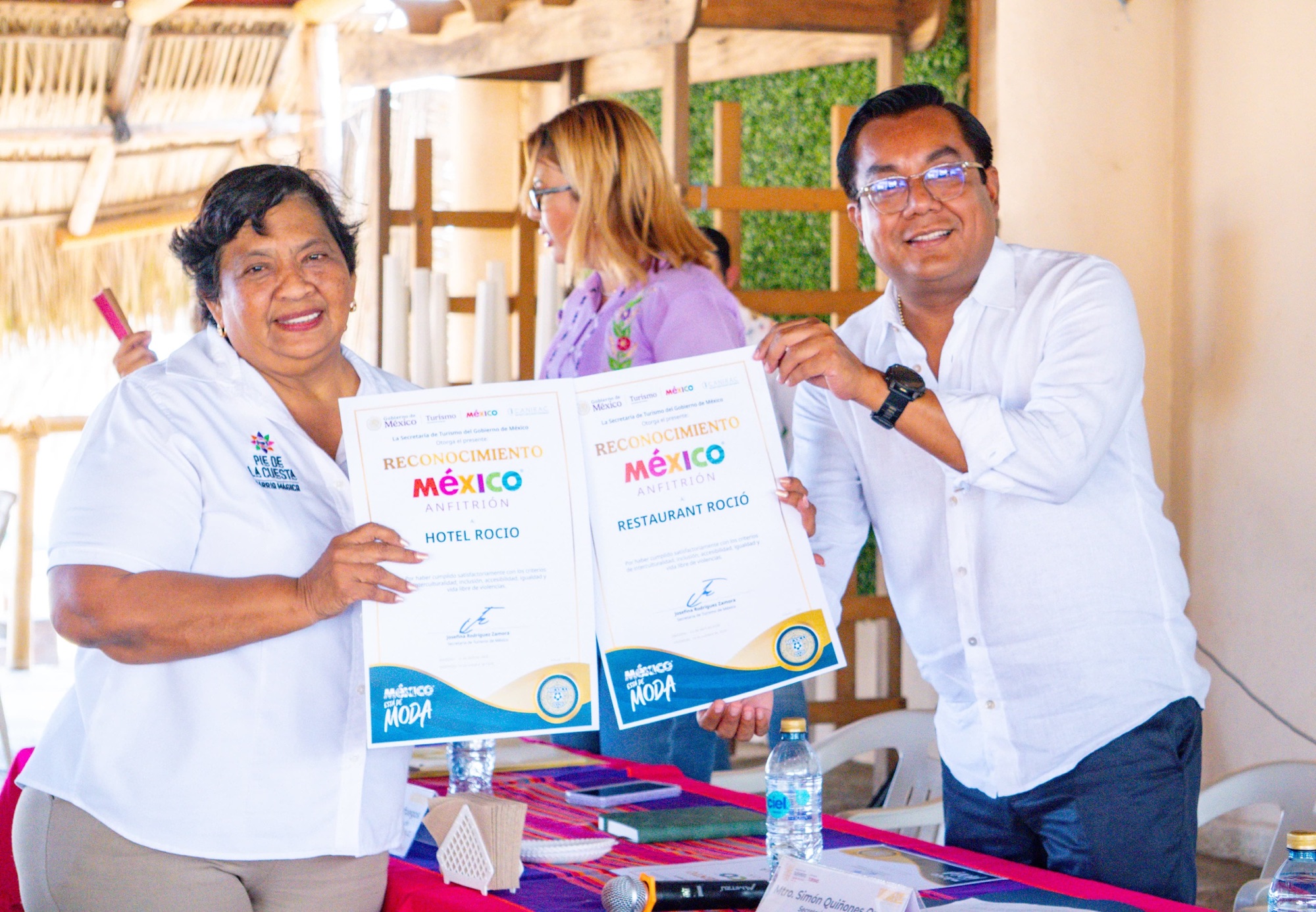 Sectur Guerrero fortalece la calidad turística de Pie de la Cuesta con la entrega de reconocimientos y registros